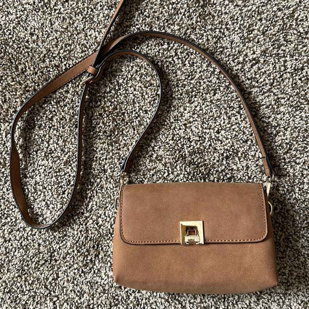 MINI CROSSBAG CARAMEL